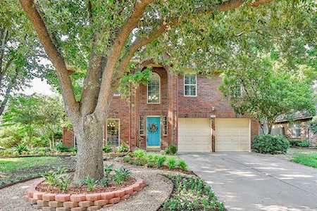 5122 Haydenbend Circle Grapevine, TX 76051