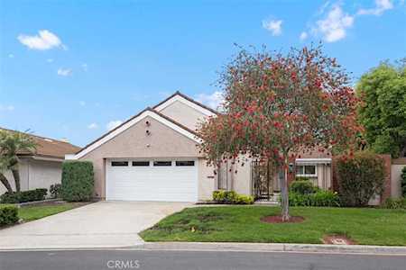 5286 Pina Laguna Woods, CA 92637