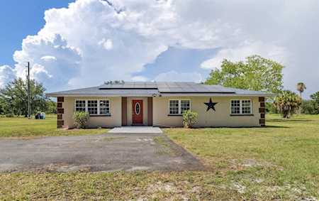 900 39th St E Palmetto, FL 34221