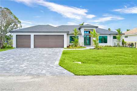 415 SE 29th Terrace Cape Coral, FL 33904