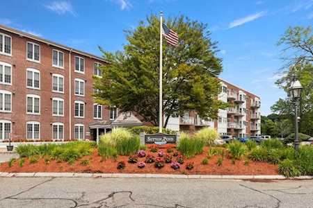 Sutton Pond Condominiums for Sale - North Andover Massachusetts Real Estate