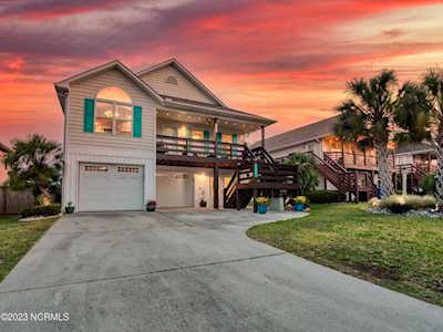 120 Olde Mariners Way Carolina Beach, NC 28428