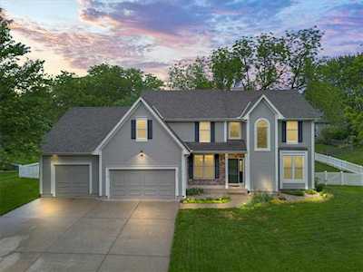 15231 Sherwood St Leawood, KS 66224