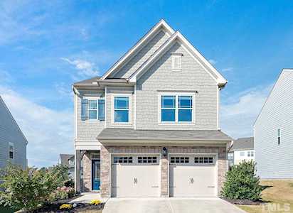 1825 Birdhouse Lane Wake Forest, NC 27587