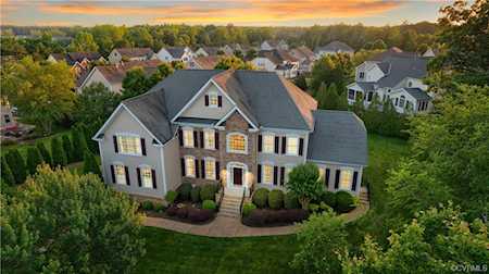 6418 Rivershook Terrace Moseley, VA 23120