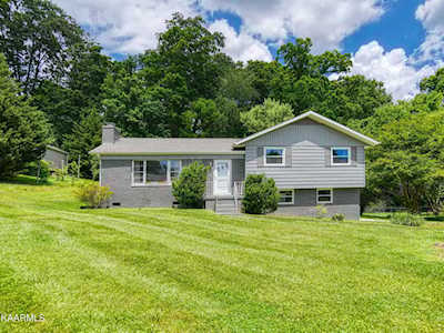 2112 Pulaski Rd Knoxville, TN 37914