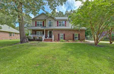 5460 Clearview Dr North Charleston, SC 29420