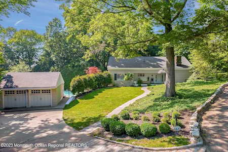 17 Hilltop Terrace Red Bank, NJ 07701
