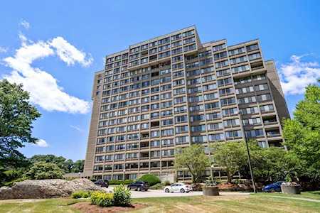 250 Hammond Pond Pkwy #1411N Newton, MA 02467