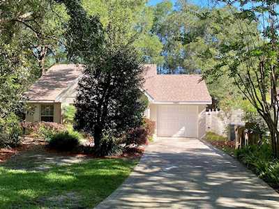 25821 Pinehurst St Sorrento, FL 32776