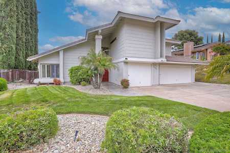 17834 Saint Andrews Dr Poway, CA 92064
