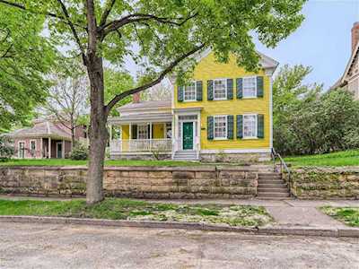 38 Irvine Park Saint Paul, MN 55102