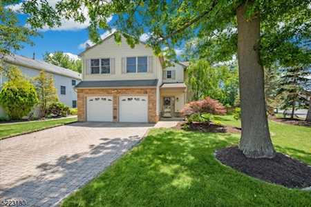 27 Forest Ave Bridgewater Twp., NJ 08807