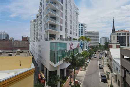 111 S Pineapple Ave #1007 Sarasota, FL 34236