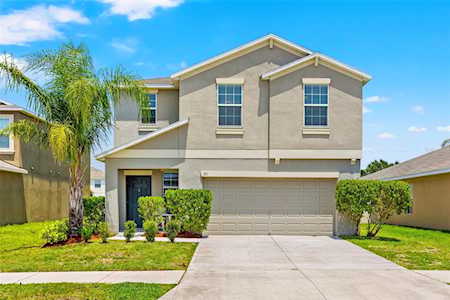 311 Cascade Bend Dr Ruskin, FL 33570