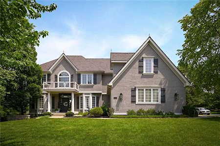 2744 W 139th Terrace Leawood, KS 66224