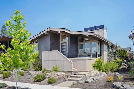 1654 NW Fields St Bend, OR 97703