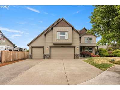 19343 Mayfly CT Oregon City, OR 97045