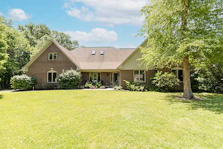1400 Hickory Hill Dr Franklin, IN 46131