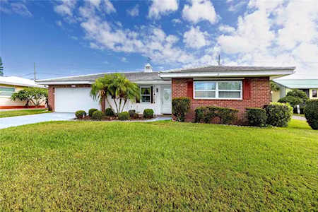 11211 60th Ave Seminole, FL 33772