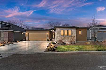 6263 N Hillsboro Pl Boise, ID 83703-2912