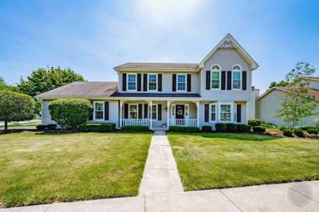 1616 Kenyon Dr Naperville, IL 60565