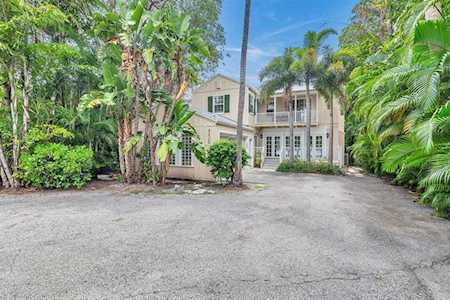 4110 Washington Road West Palm Beach, FL 33405