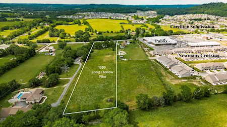 1939 Long Hollow Pike Gallatin, TN 37066