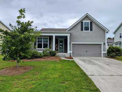 235 Swallowtail Ct Mount Pleasant, SC 29464