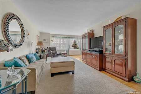 125-10 Queens Boulevard #511 Kew Gardens, NY 11415