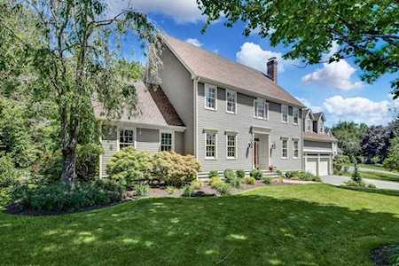 21 Constitution Drive Southborough, MA 01772