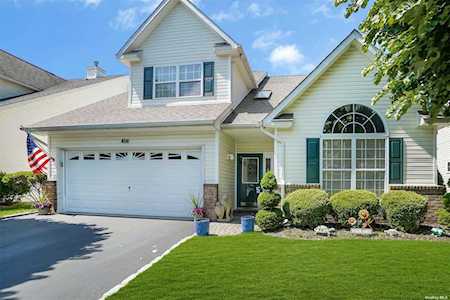 147 Constantine Way Mount Sinai, NY 11766