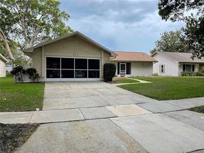1657 Glengarry Dr Palm Harbor, FL 34684
