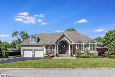 7 Scott Dr Fairfield Twp., NJ 07004