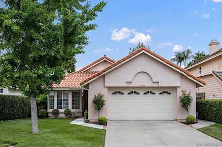 5455 Loganberry Way Oceanside, CA 92057
