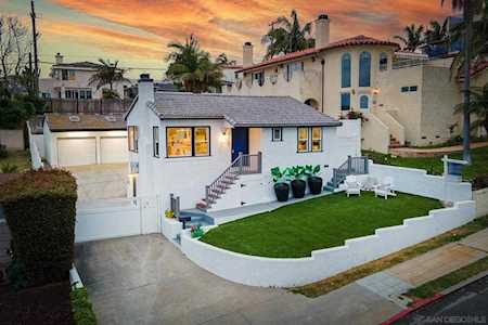 3717 Narragansett Ave San Diego, CA 92107