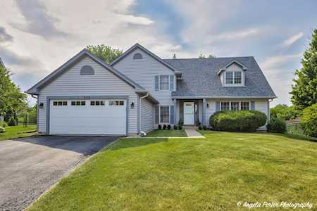 550 Flora Dr Algonquin, IL 60102