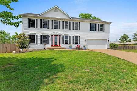 2102 Brassel Ct O'fallon, MO 63368