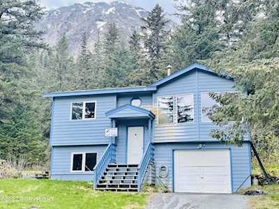 2006 Latouche Circle Seward, AK 99664