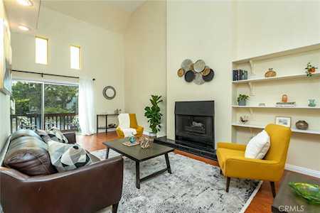 4660 Coldwater Canyon Ave #16 Studio City, CA 91604