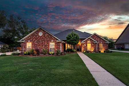 138 Daisey Lane Justin, TX 76247