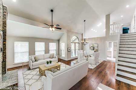 4232 Winding Way Court Dallas, TX 75287