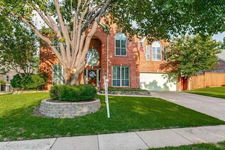 2616 Crepe Myrtle Drive Flower Mound, TX 75028