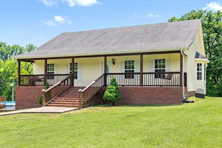 1450 Freeman Loop Cumberland Furnace, TN 37051