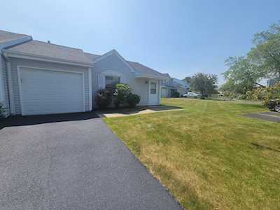 3311 Southport Dr #1 Island Lake, IL 60042
