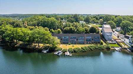 9 Eaglehead Terrace #4 Shrewsbury, MA 01545