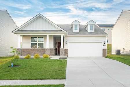 2106 Aiken Back Ln La Grange, KY 40031