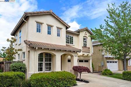 1255 Alder Creek Circle San Leandro, CA 94577