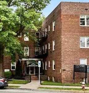 2615 Kennedy Blvd #B2 Jersey City, NJ 07306