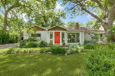 8314 Barbaree Boulevard Dallas, TX 75228
